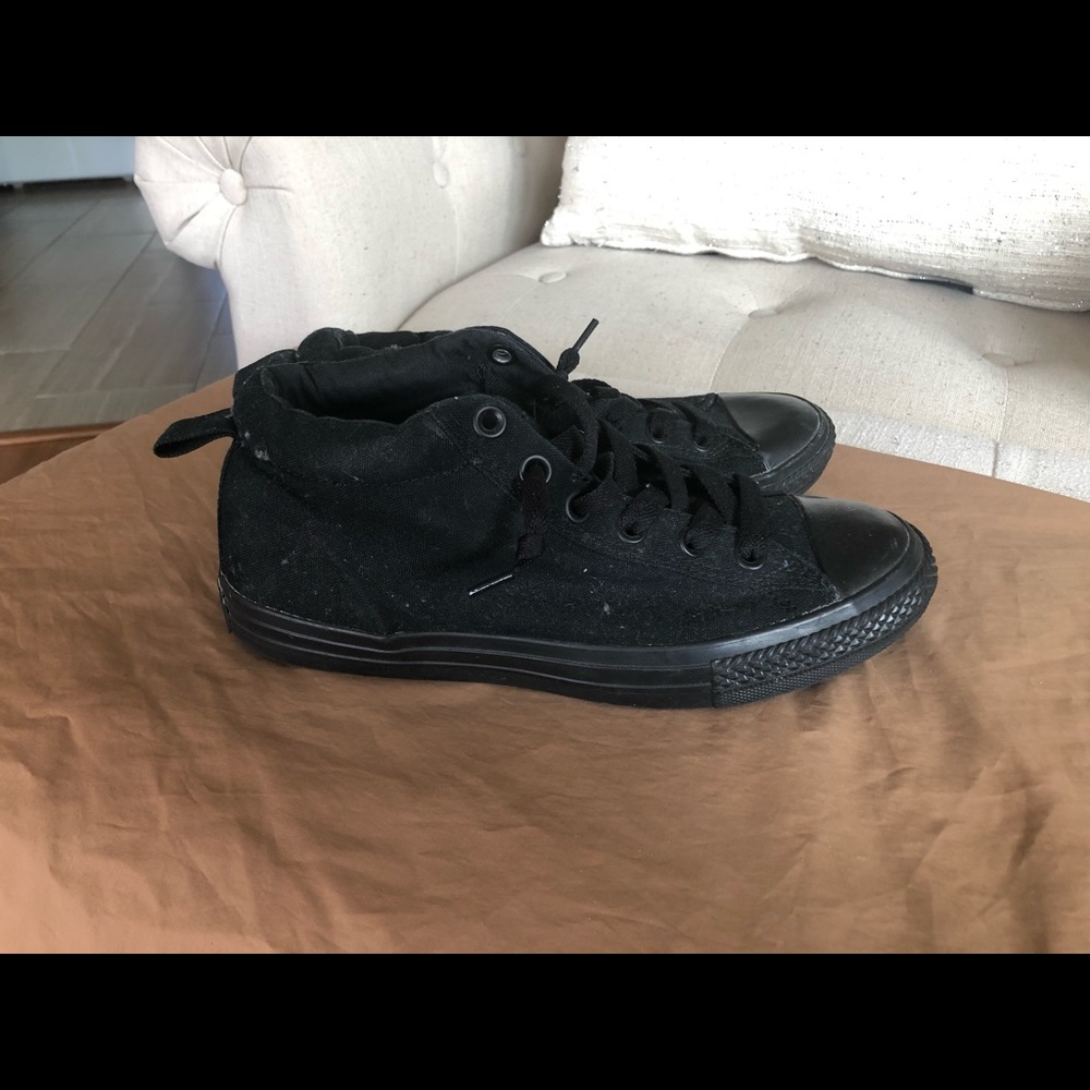 Converse - Picture 3 of 3